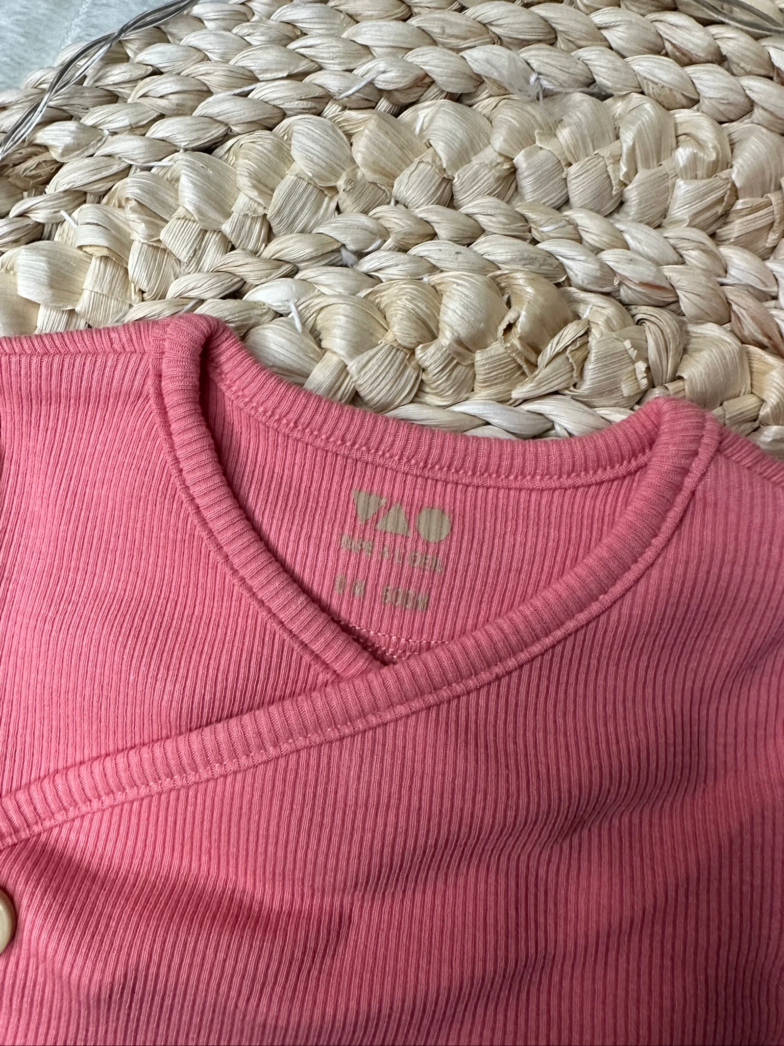 Pink Tape à l’œil newborn vest – photo 4